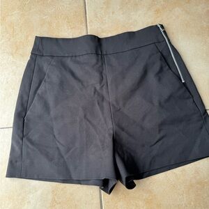 Short Zara